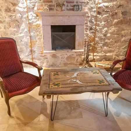 Moshonisia Villa Cunda