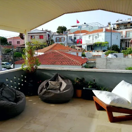 Moshonisia Villa